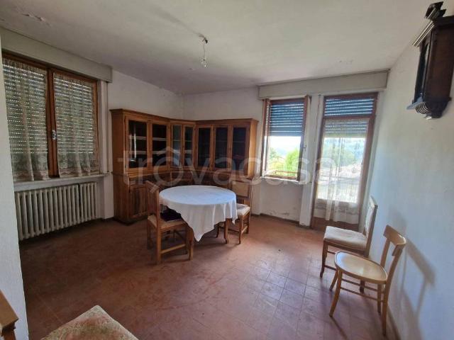 Villa Indipendente in vendita a Poggio Gattone, Pennabilli
