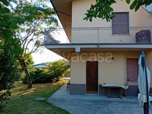 Villa Indipendente in vendita a Coli, Reggio Emilia
