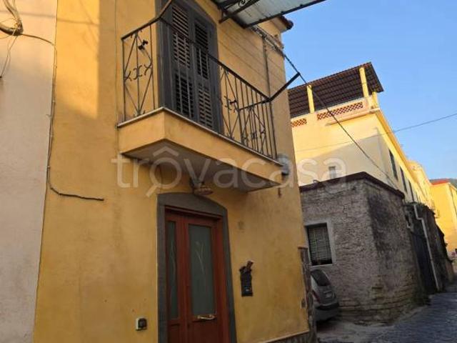 Villa Indipendente in vendita a Pollena Trocchia, Campania