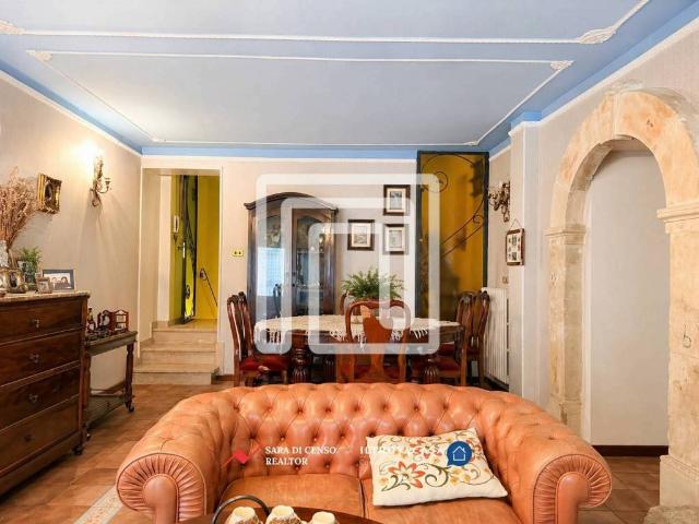 Villa Indipendente in vendita a Pratola Peligna, Abruzzo