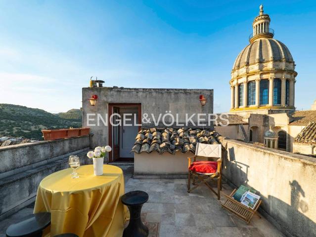 Villa Indipendente in vendita a Ragusa Ibla, Ragusa