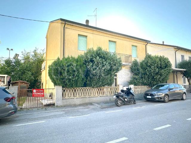 Villa Indipendente in vendita a Ravenna, Reggio Emilia