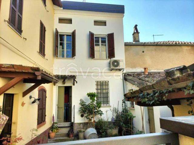 Villa Indipendente in vendita a Rivergaro, Reggio Emilia