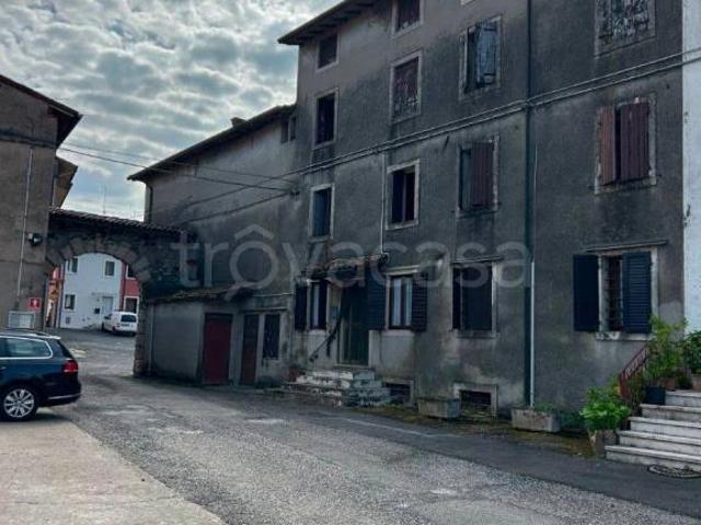 Villa Indipendente in vendita a Montecchia Di Crosara, Veneto