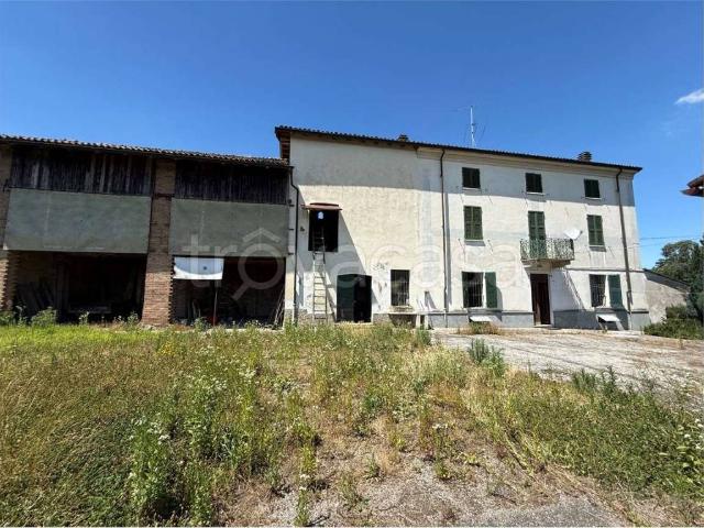 Villa Indipendente in vendita a Piemonte, Alessandria