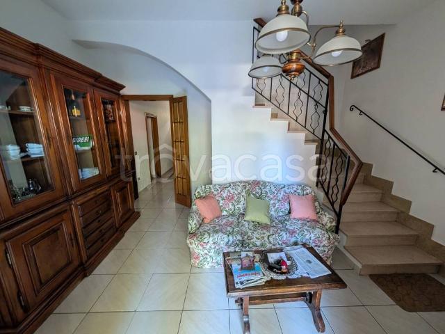 Villa Indipendente in vendita a San Colombano, Scandicci
