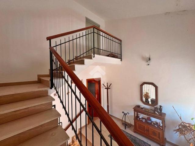 Villa Indipendente in vendita a Giacconale, Sigillo