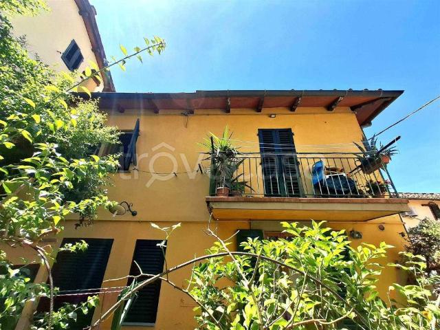 Villa Indipendente in vendita a Signa, Toscana