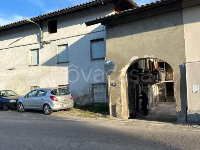 Villa Indipendente in vendita a Monte, Solbiate Arno