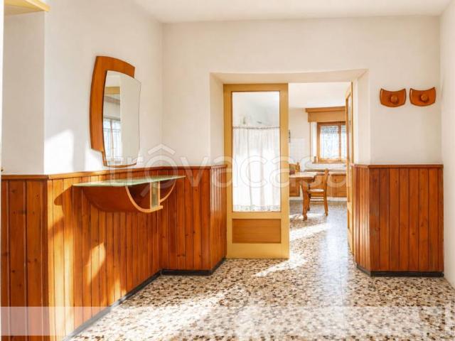 Villa Indipendente in vendita a Tambre D'alpago, Veneto
