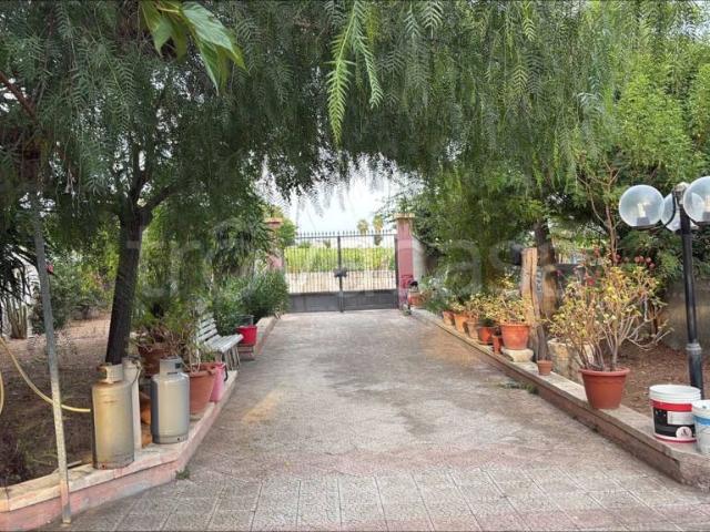 Villa Indipendente in vendita a Truglione, Torricella