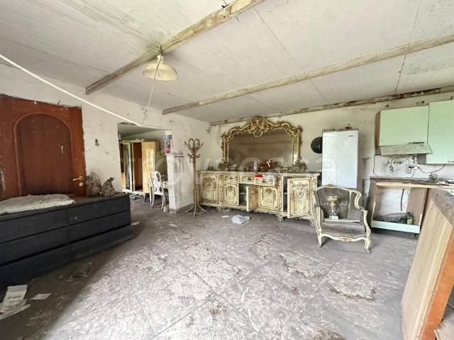 Villa Indipendente in vendita a Trecase, Campania