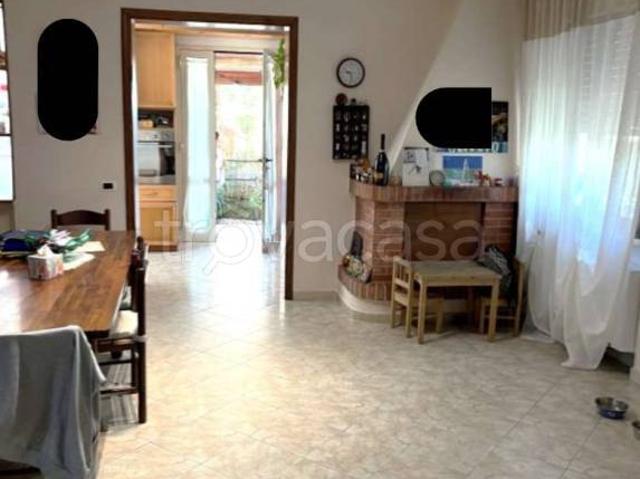 Villa Indipendente in vendita a Torre del Lago Puccini, Viareggio