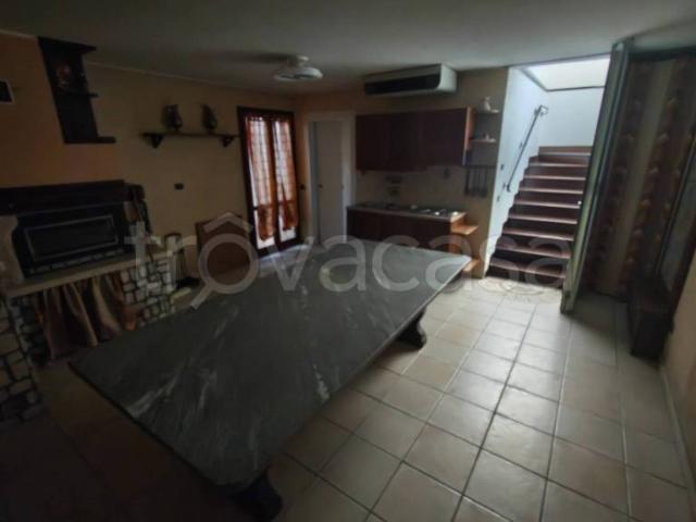 Villa Indipendente in vendita a Ognissanti, Villafranca Di Verona