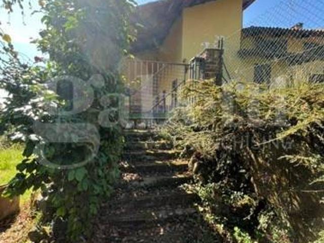 Villa Indipendente in vendita a Piemonte, Biella