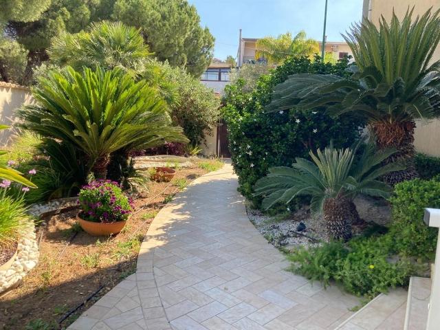 Villa Indipendente in vendita a Agrigento, Sicilia