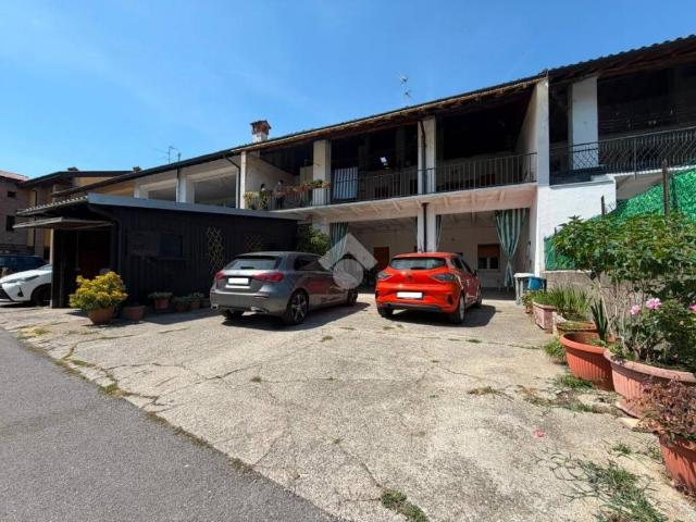 Villa Indipendente in vendita a Arzago D'adda, Lombardia