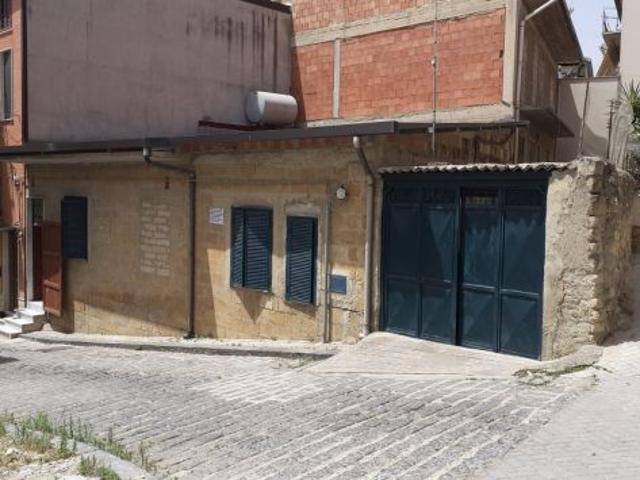 Appartamento in vendita a Mazzarino, Sicilia