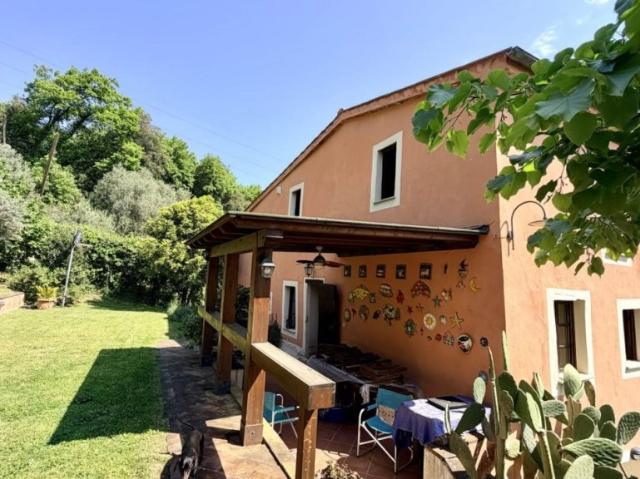Villa Indipendente in vendita a Gragnano, Capannori