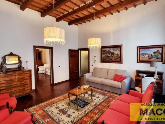 Villa Indipendente in vendita a Casciana Terme Lari, Perignano