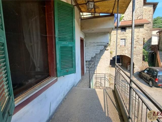Villa Indipendente in vendita a Unione di comuni Montana Lunigiana, Filattiera
