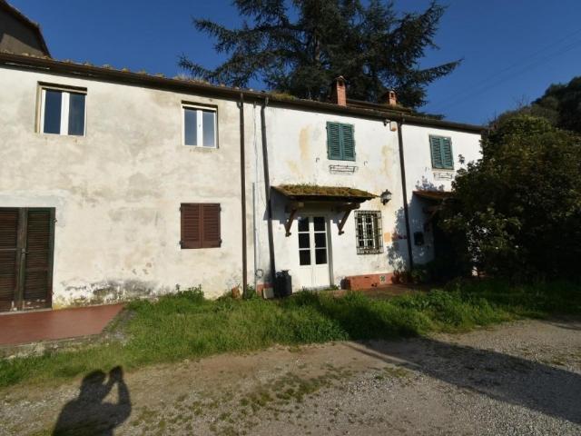 Villa Indipendente in vendita a Vecchiano, Toscana