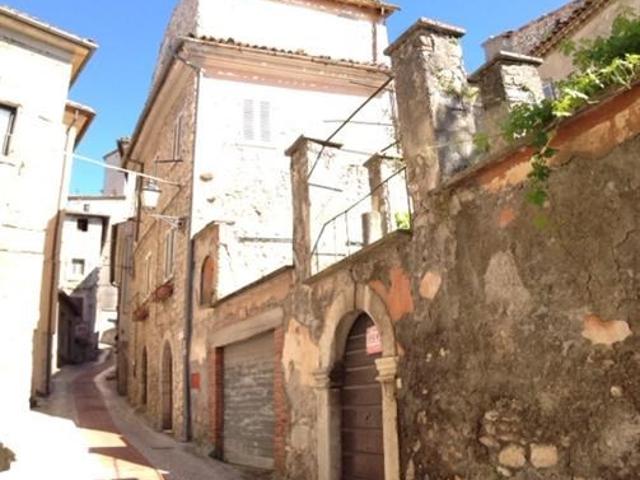 Villa Indipendente in vendita a Madonna degli Angeli, Veroli