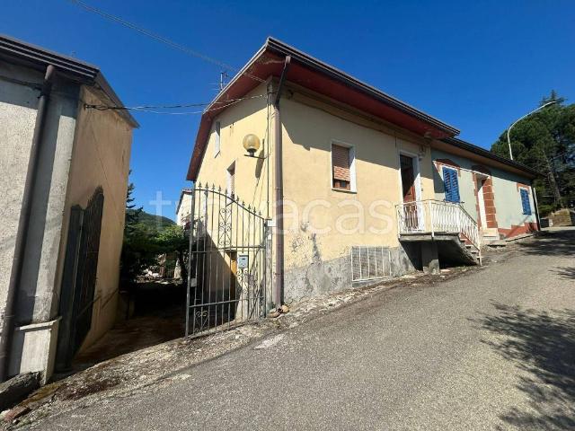 Rustico in vendita a San Nicola Manfredi, Campania