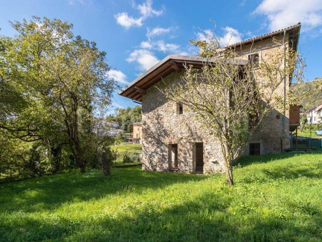 Rustico in vendita a Lepreno, Serina