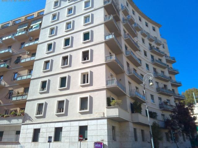Rustico in vendita a Città giudiziaria, Roma