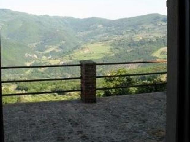 Terreno in vendita a Unione di Comuni Valdarno e Valdisieve, Rufina