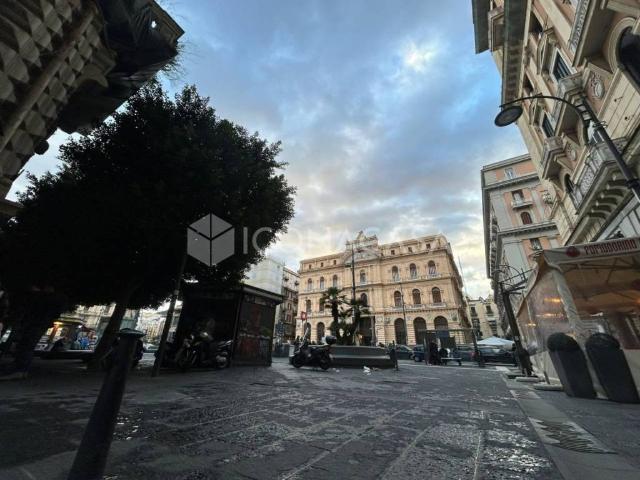 Monolocale in vendita a Municipalità 2, Campania
