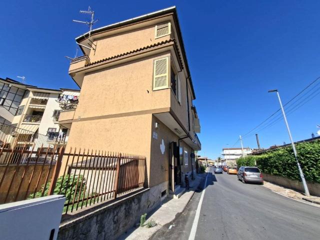 Monolocale in vendita a Casapozzano, Orta di Atella