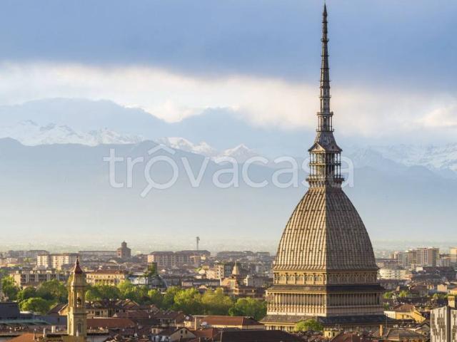 Monolocale in vendita a Centro, Torino