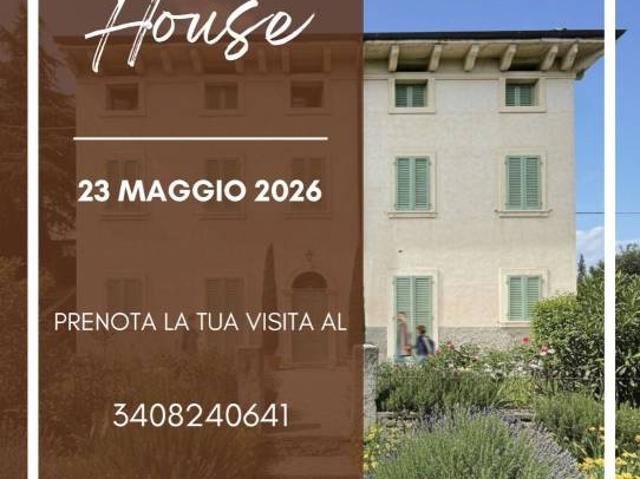 Palazzo in vendita a Nord-Est, Brenzone