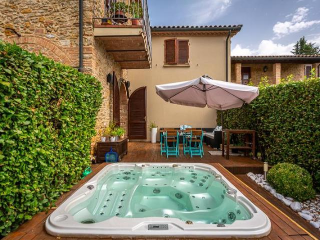 Appartamento in vendita a Fornelli, Riparbella