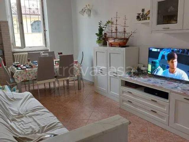 Appartamento in vendita a Carrara, Toscana