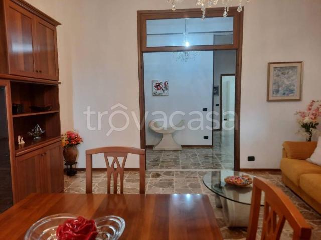 Appartamento in vendita a Cascina San Martino, Codevilla