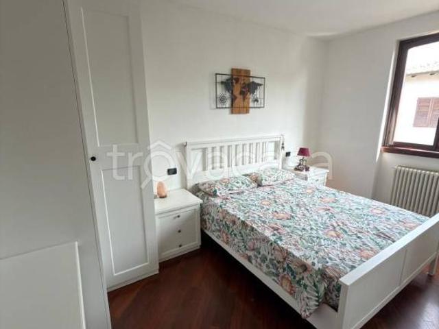 Appartamento in vendita a Camnago Faloppio, Lombardia