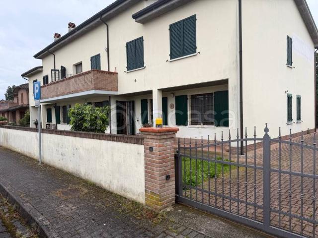 Appartamento in vendita a Ferrara, Reggio Emilia