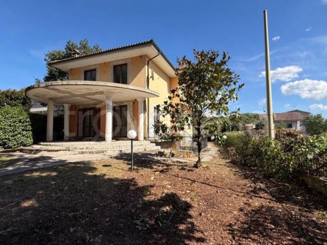 Appartamento in vendita a Fiuggi, Frosinone