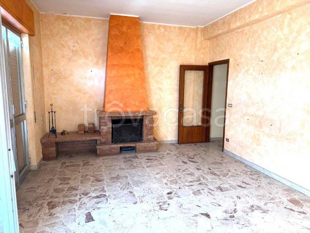 Appartamento in vendita a Santuzzo, Floridia