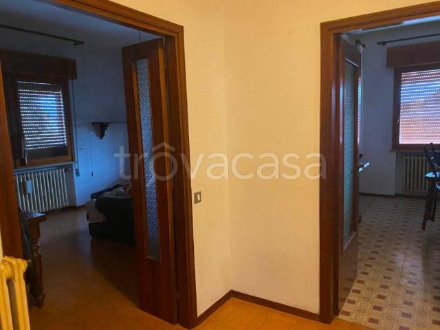 Appartamento in vendita a Forlì, Ravaldino
