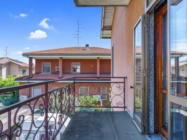 Appartamento in vendita a Santa Maria Rossa, Garbagnate Milanese