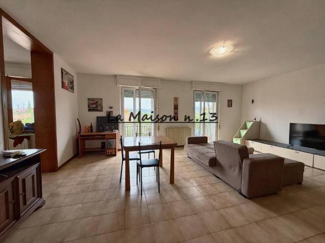 Appartamento in vendita a Bivio Di Ravi, Toscana
