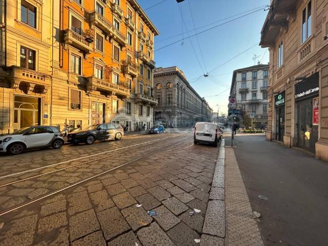 Appartamento in vendita a Municipio 1, Milano