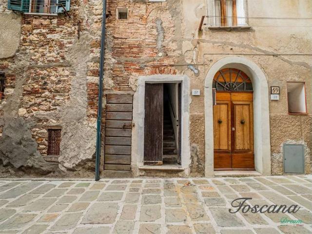Appartamento in vendita a Monterotondo Marittimo, Toscana
