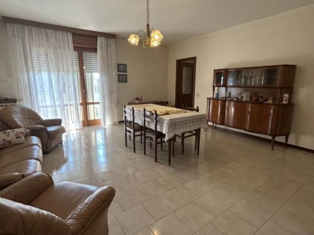 Appartamento in vendita a Podenzano, Reggio Emilia