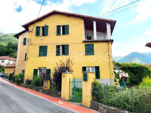 Appartamento in vendita a Savignone, Liguria