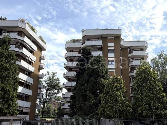Appartamento in vendita a Quartiere Neruda, Trezzano Sul Naviglio